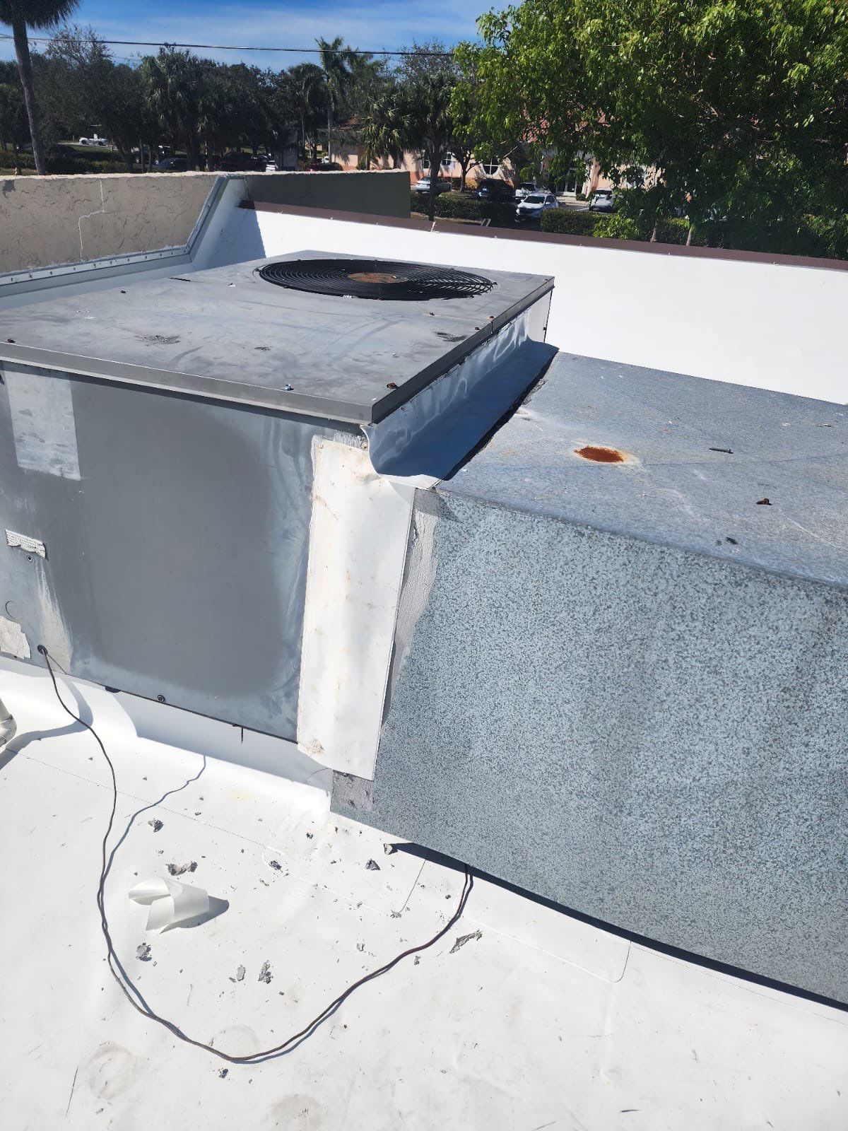 Commercial roofing services